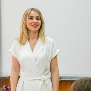 Учитель української мови