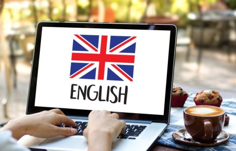 Преподаватель английского языка